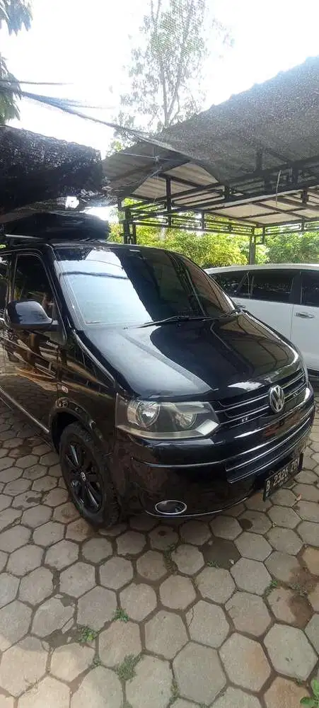 Volkswagen Caravelle 2010 Diesel