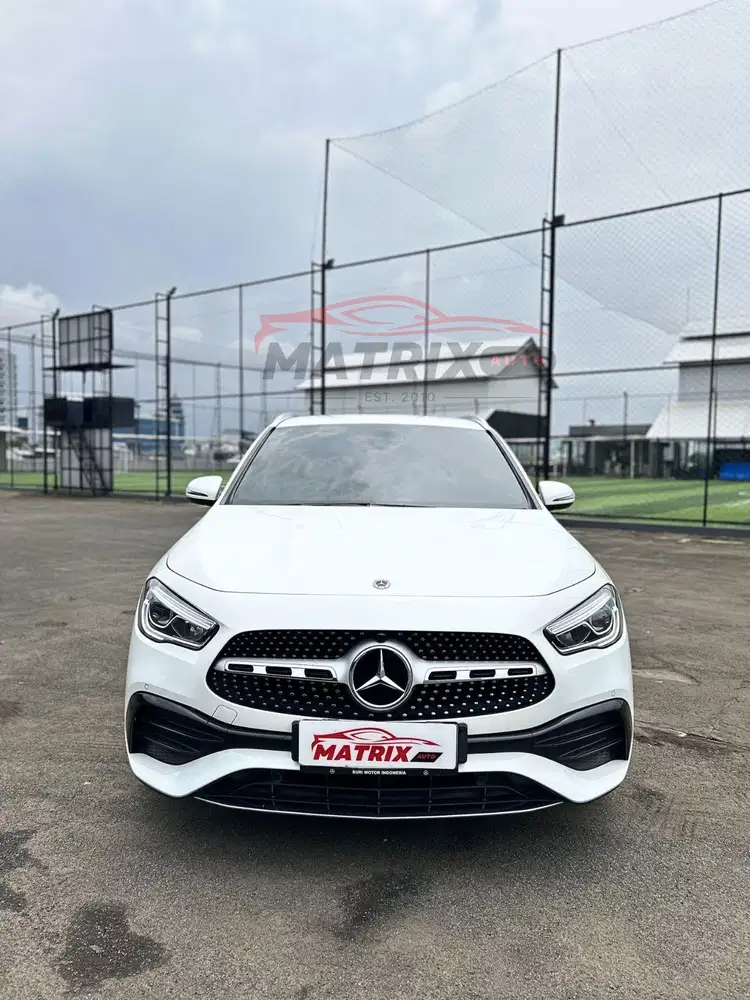 Mercy Gla200 AMG Nik 2023 White on Black Siap pakai