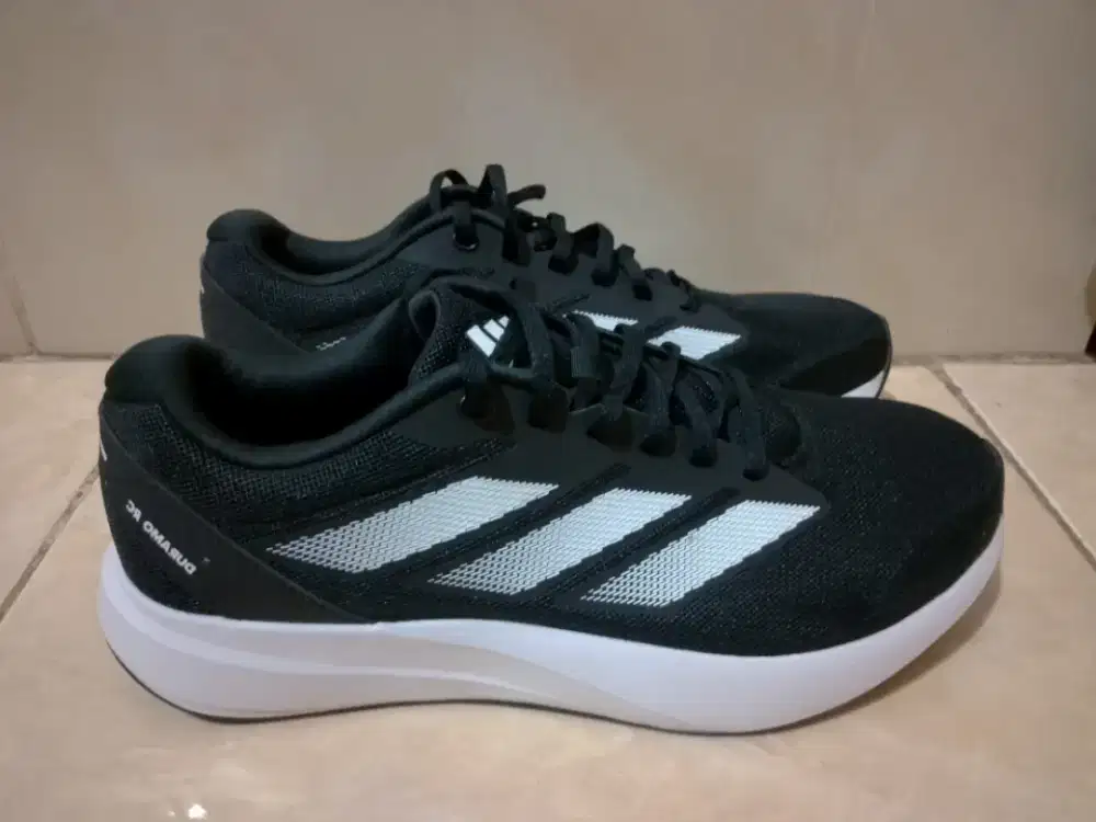 Sepatu Running Original Adidas