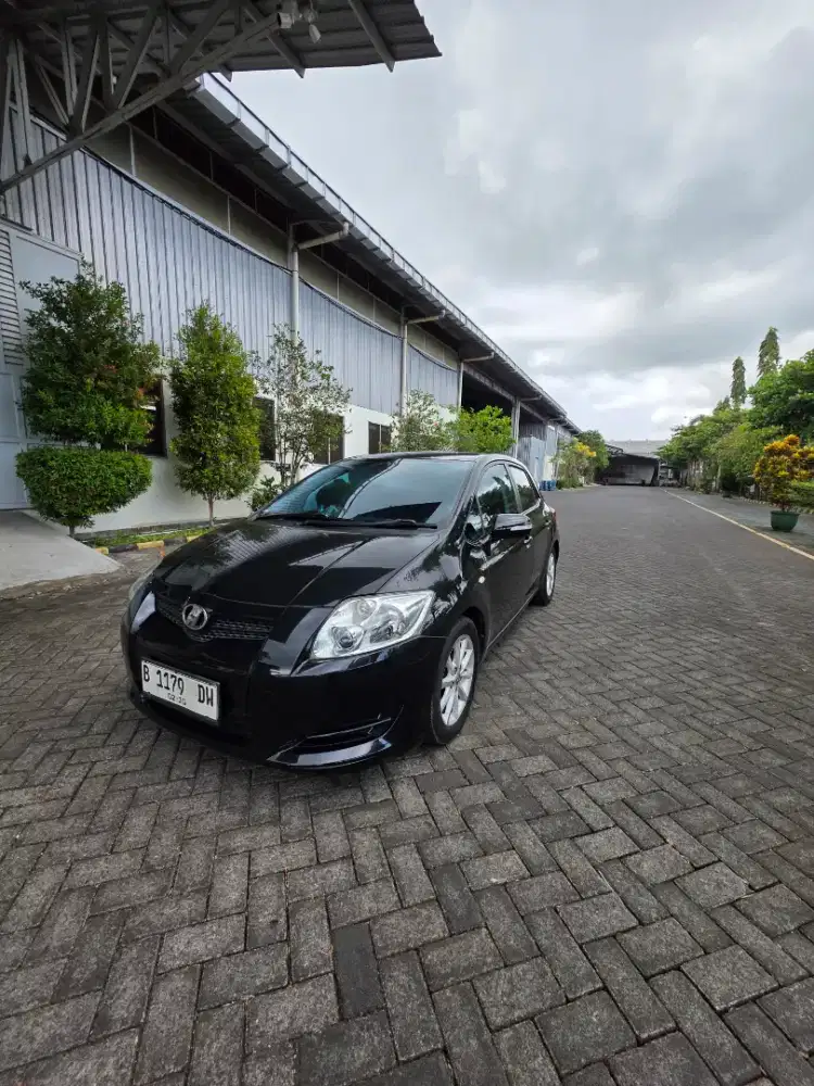 Jual toyota auris 2010