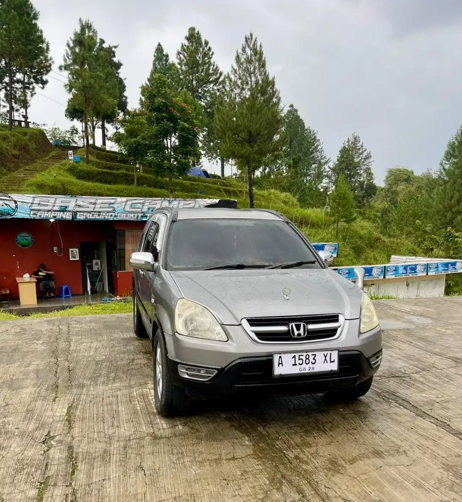Mobil CRV gen2 2003