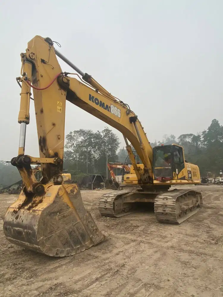Excavator Komatsu PC500LC-10R Tahun 2021