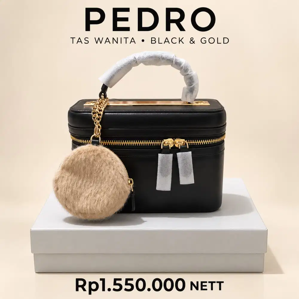 Tas Wanita PEDRO Hitam Detail Gold & Pouch Bulu – Elena