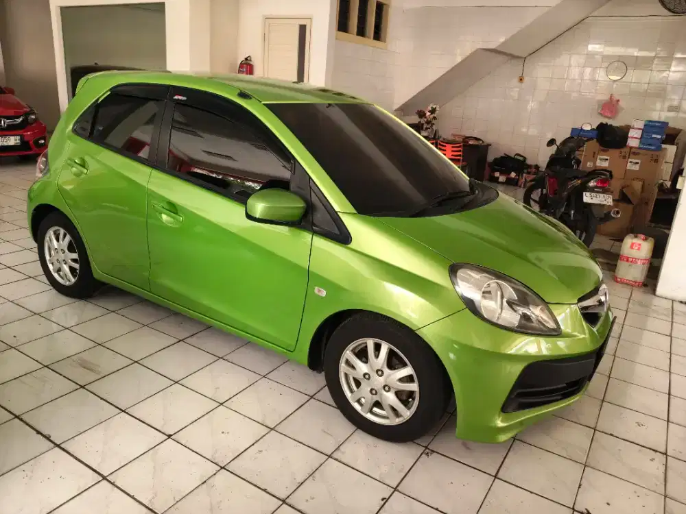 Brio 1.300cc E 2012 Matic L pajak Baru
