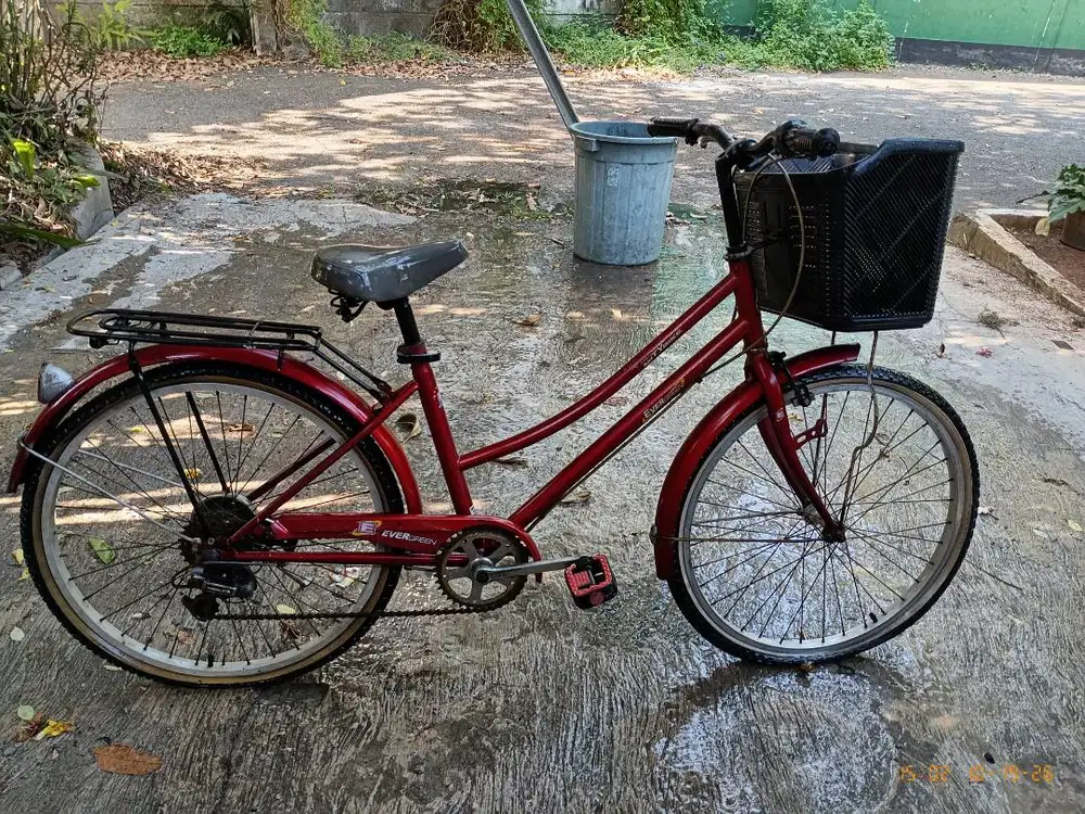 Sepeda bekas (1 unit)
