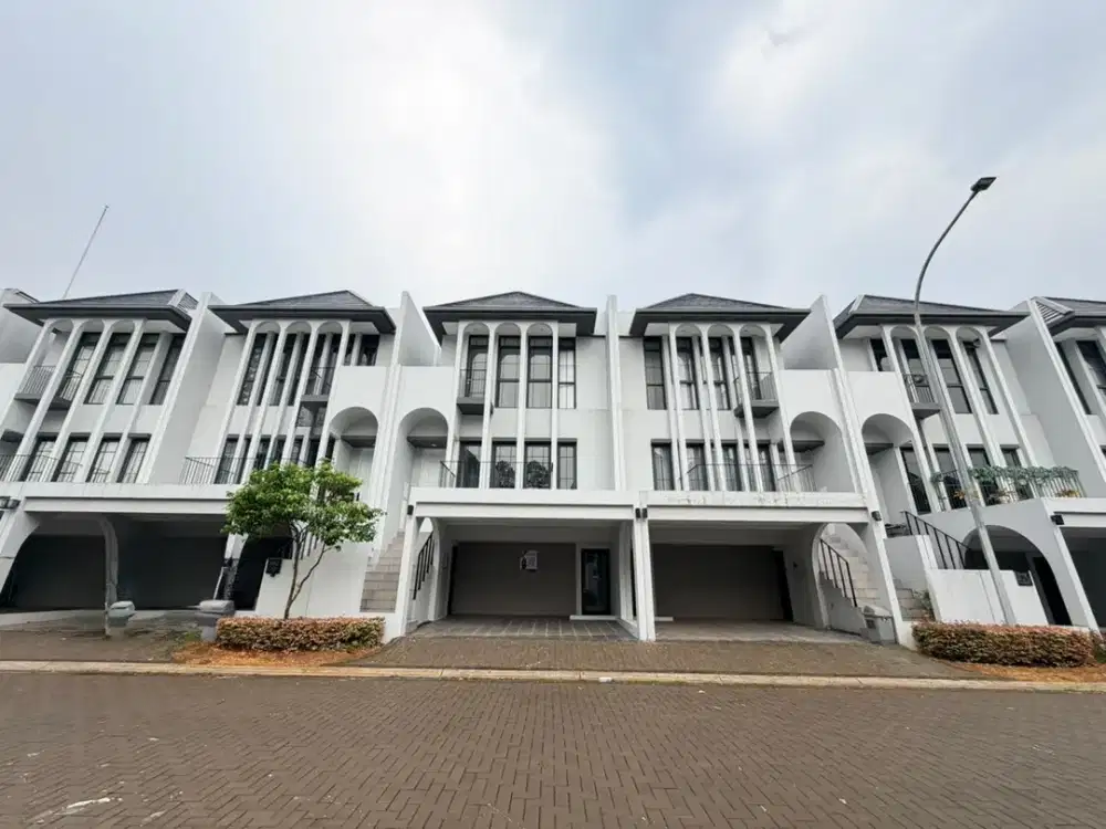 Disewakan Rumah Brand New Greenwich Aether BSD Fasilitas Lengkap