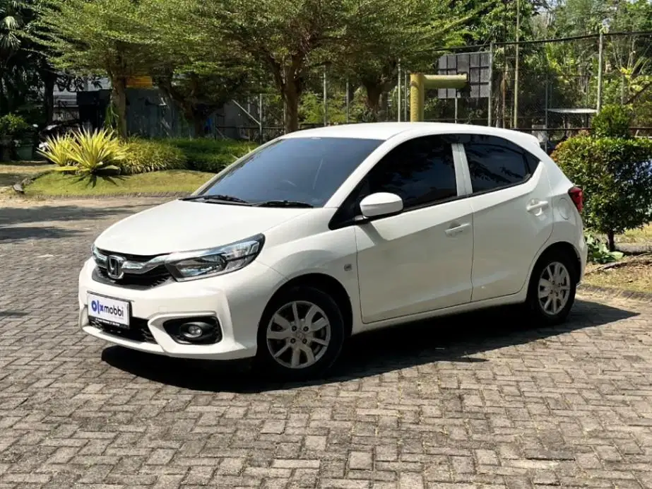 Like New Honda Brio Satya 1.2 E Bensin-AT 2023 Putih