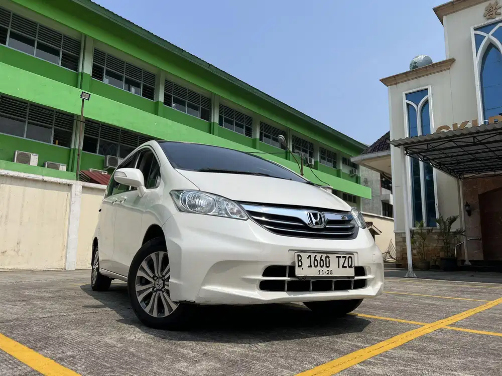 km 78 rb Honda freed Psd E at 2012