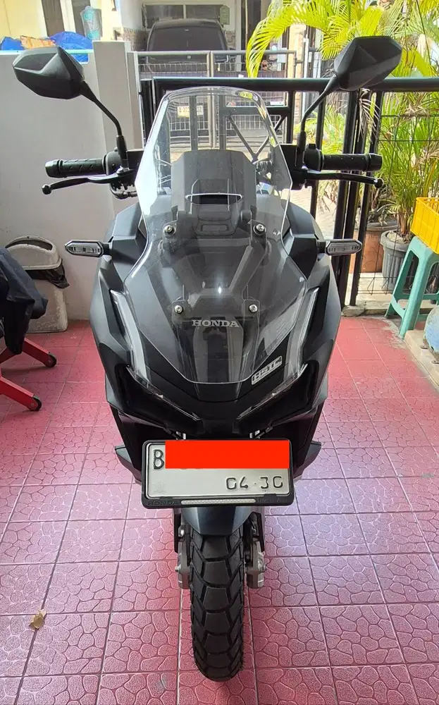 ADV 2026 Hitam (ABS)
