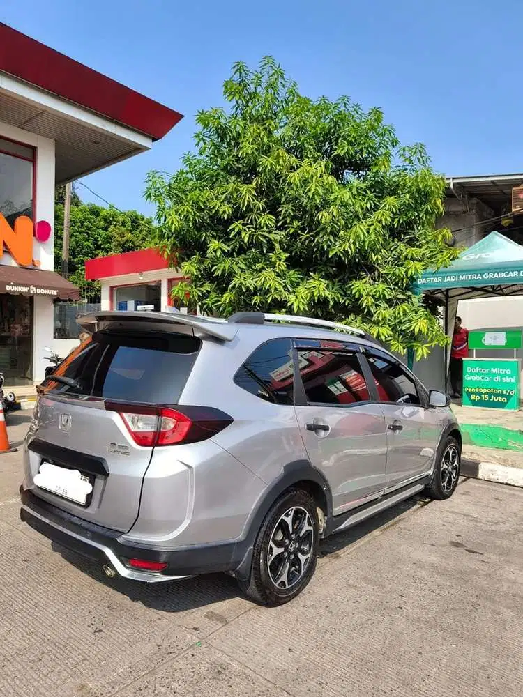 Honda BR-V 2017 Bensin
