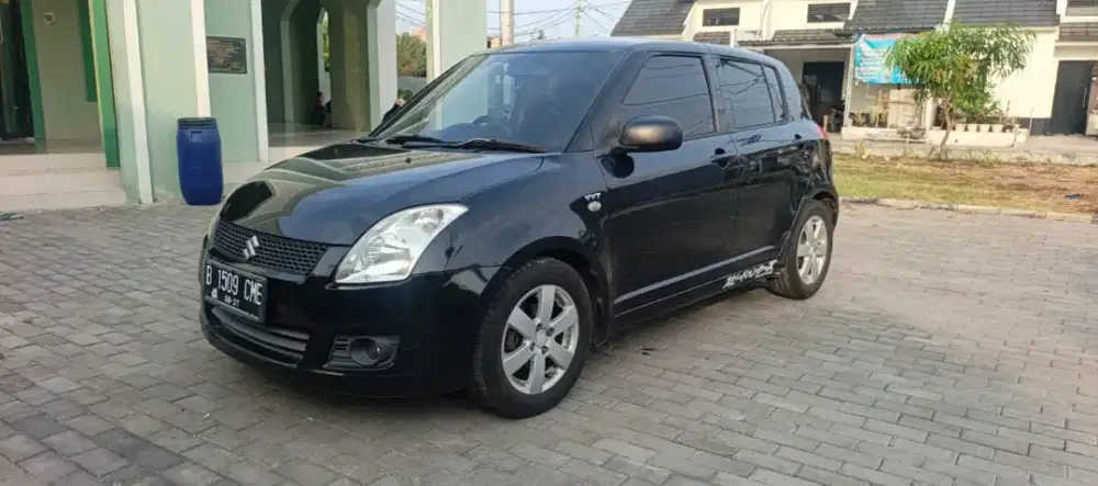 Swift ST AT 2012 Istimewa
