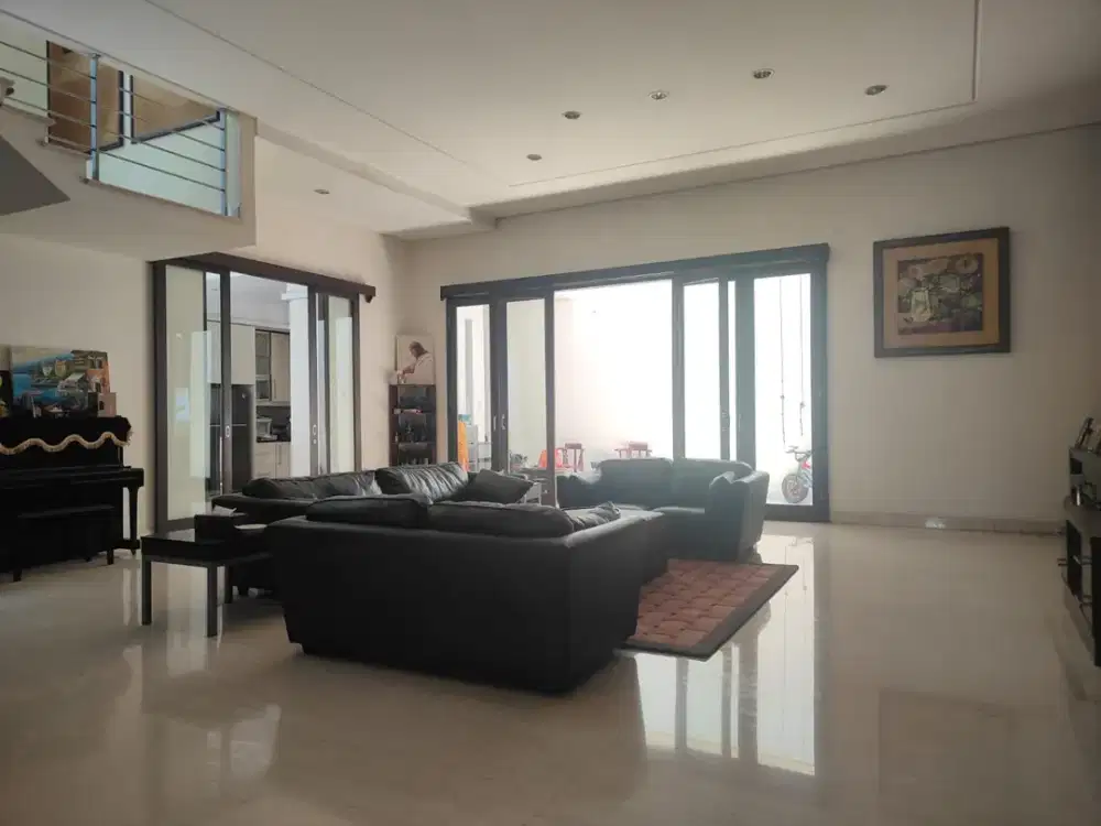 Rumah 2.5 Lantai di Pluit Kencana Raya. Ukuran 13X31 Lokasi Strategis
