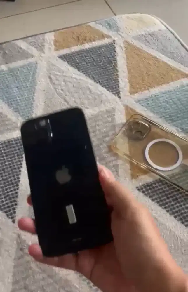 Iphone 13 Hitam