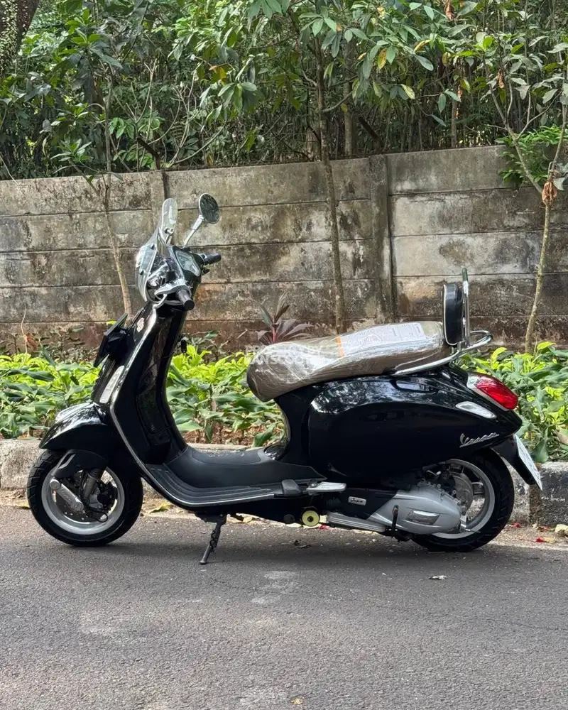VESPA PRIMAVERA 150 IGET 2017 TERMURAH