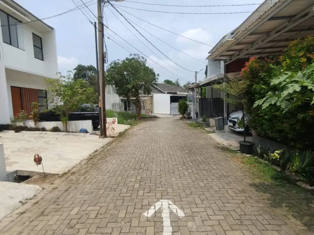 DIJUAL RUMAH 2 LANTAI CIBINONG BOGOR