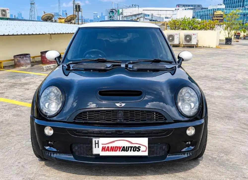 Mini Cooper S Turbo R56 Low KM Tahun 2006 Automatic Hitam