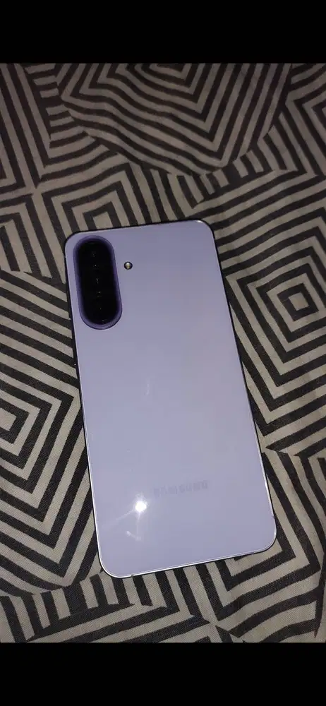 Samsung A57 5g 8/256,pemakaian 1 bulan