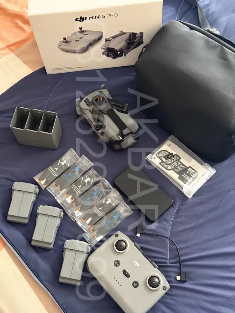 Drone DJI Mini 5 Pro Fly More Combo RC-N3