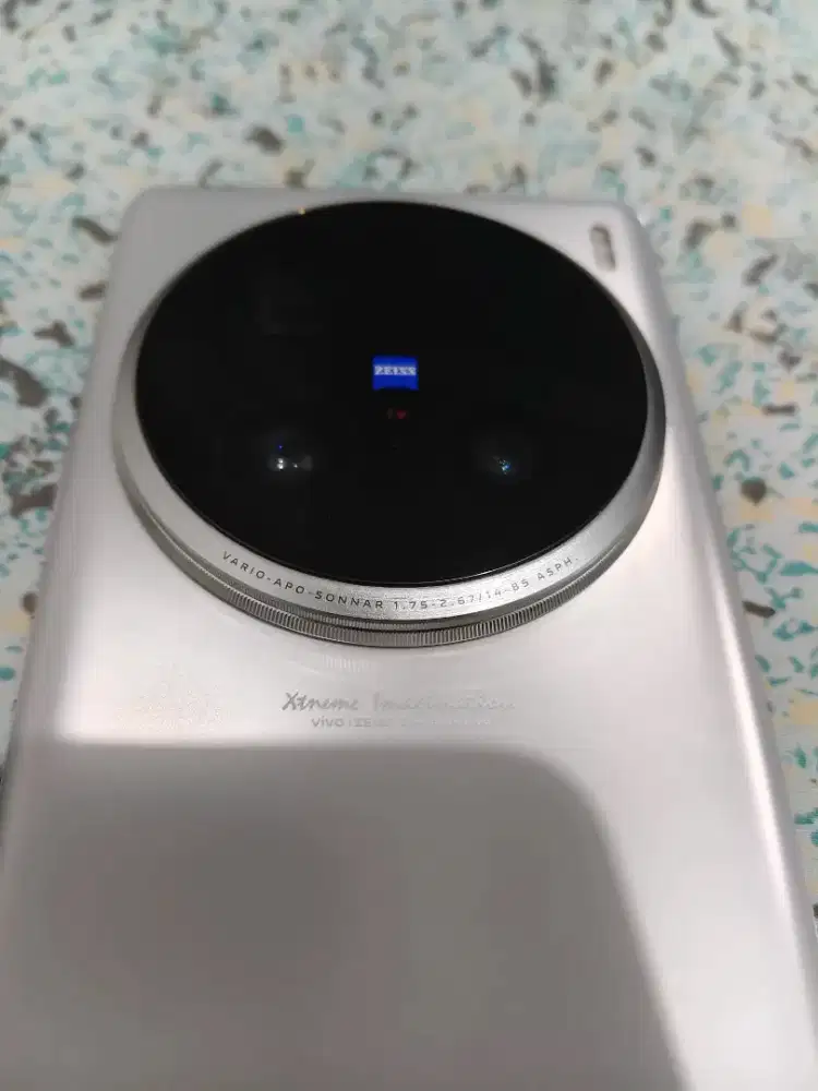 Vivo x100 ultra 12/256gb