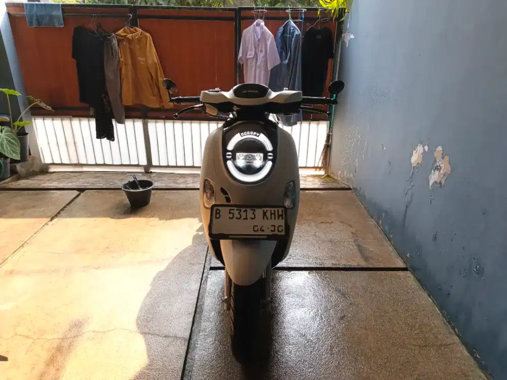 Dijual Scoopy putih 2025