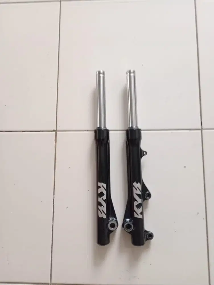 Sokbreke depan Honda Vario,Beat Kayaba Zeto