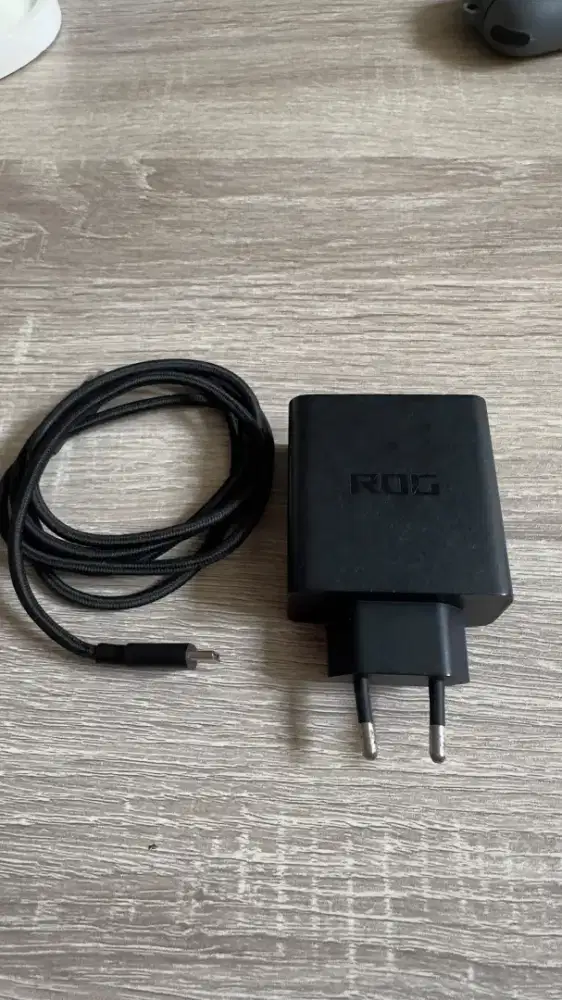 Hyper Charger ROG Phone 65watt Original