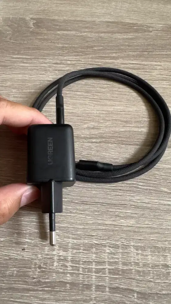 Charger iPhone Ugreen USB C to Lighting 30watt GaN Fast Charger