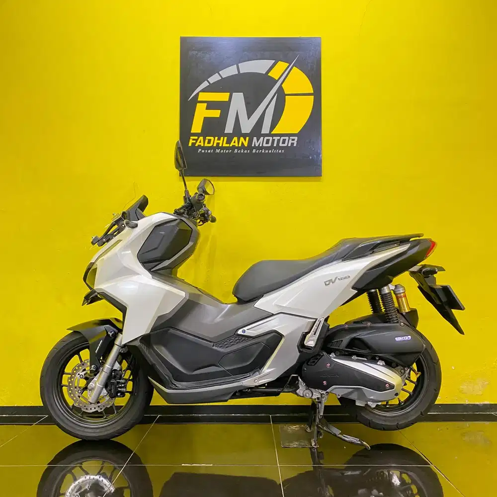 Honda ADV 1600 Tahun 2022 Gress siap pakai