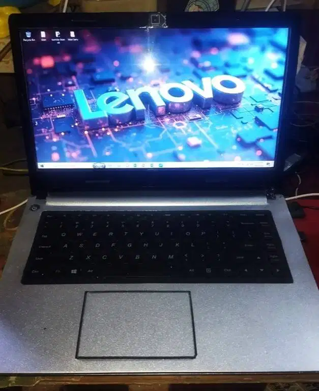 Laptop Lenovo Ideapad S400 intel core i3-2365M/ Gen 2 Ram 4 ssd 128 GB