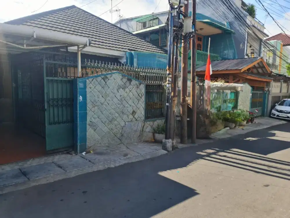 Rumah Cempaka Putih Hitung Tanah 12 Juta Per Meter Murah Sangat