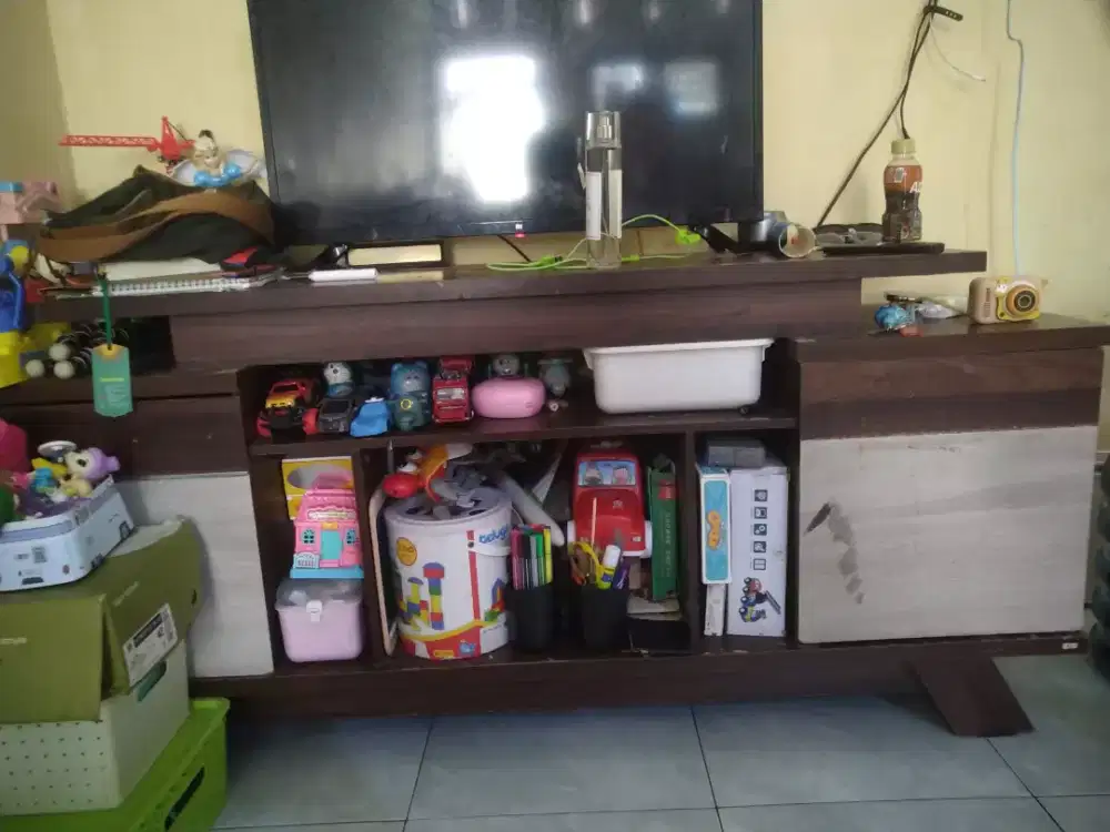 Buffet tv / rak tv