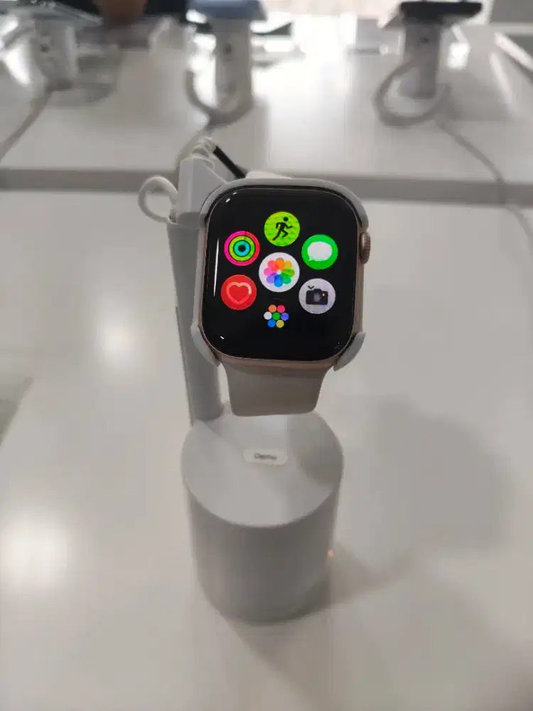 Cicilan Apple Watch Series 11