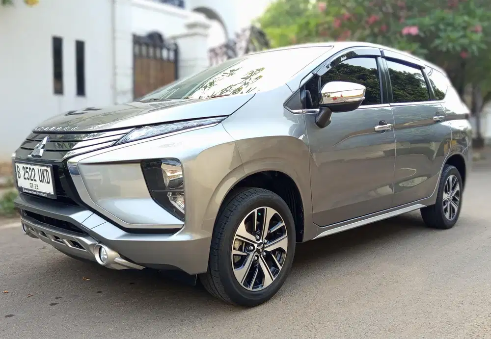 Mitsubishi Xpander 1.5 Ultimate AT 2018 Abu2 Tgn 1 Sgt Istimewa Skali
