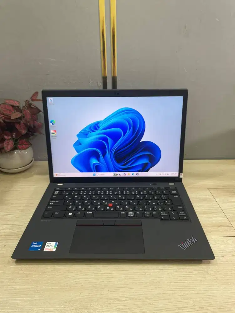 Laptop Thinkpad Lenovo X13 G2 I5-1135G7 RAM 16GB 13.3inch N-ETM