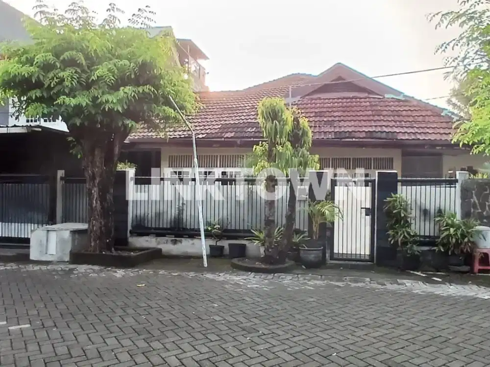 Dijual Rumah Hook Manyar Jaya Lokasi Premium Dekat Merr