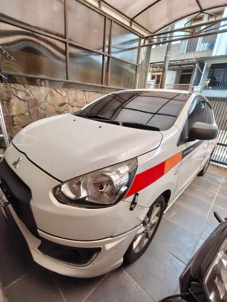 Mitsubishi Mirage 2015 Bensin