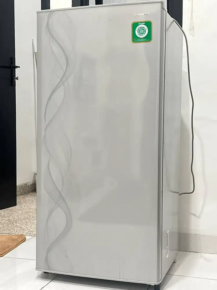 Kulkas 1 pintu merk sharp