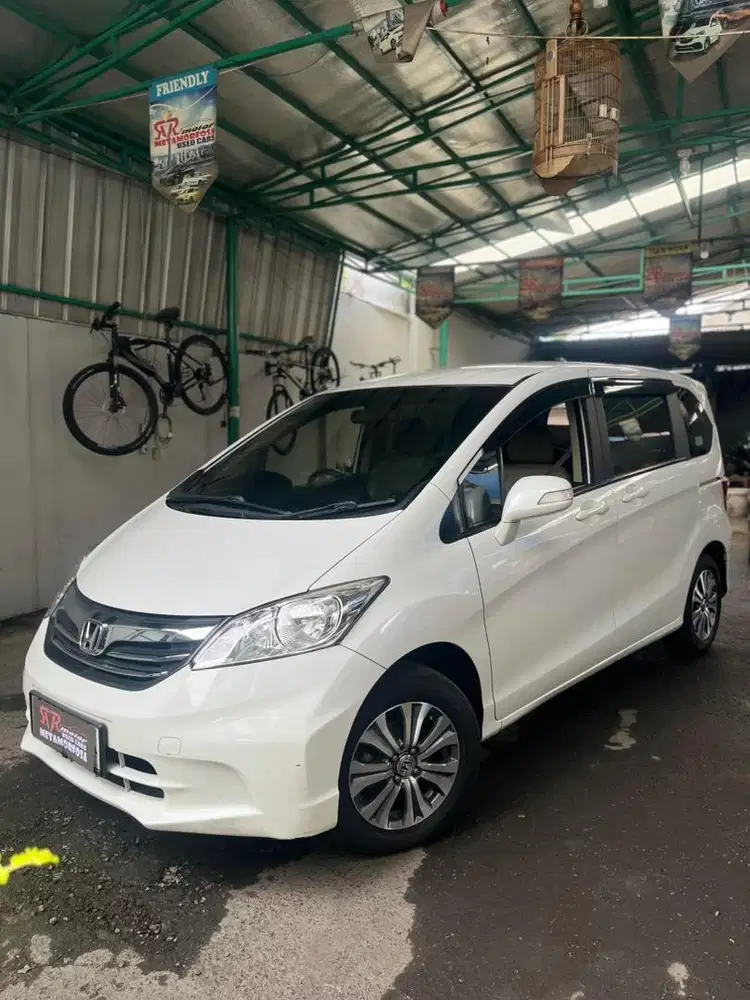dp12jt Honda Freed 1.5 E PSD 2013 AT MATIC v q 2016 sd sienta