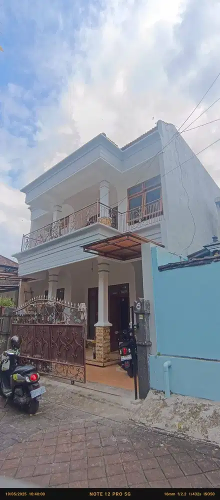Di Jual Rumah 2 lantai