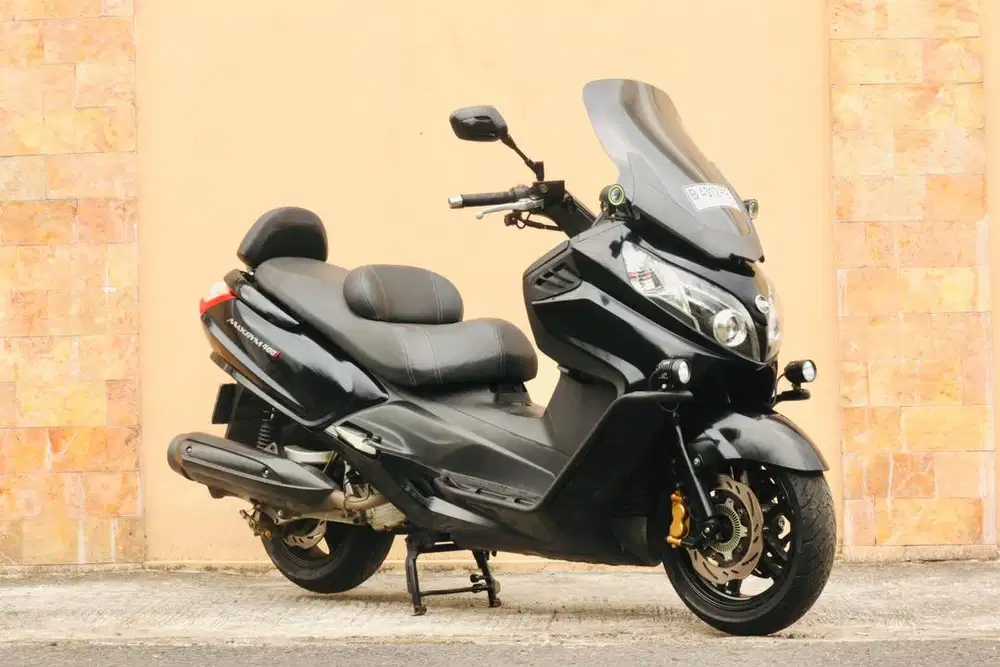Sym Maxsym 400i mulus Xmax Forza piaggio Mp3