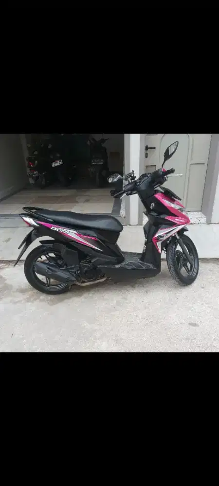 Dijual motor Honda Beat ECO 2018
