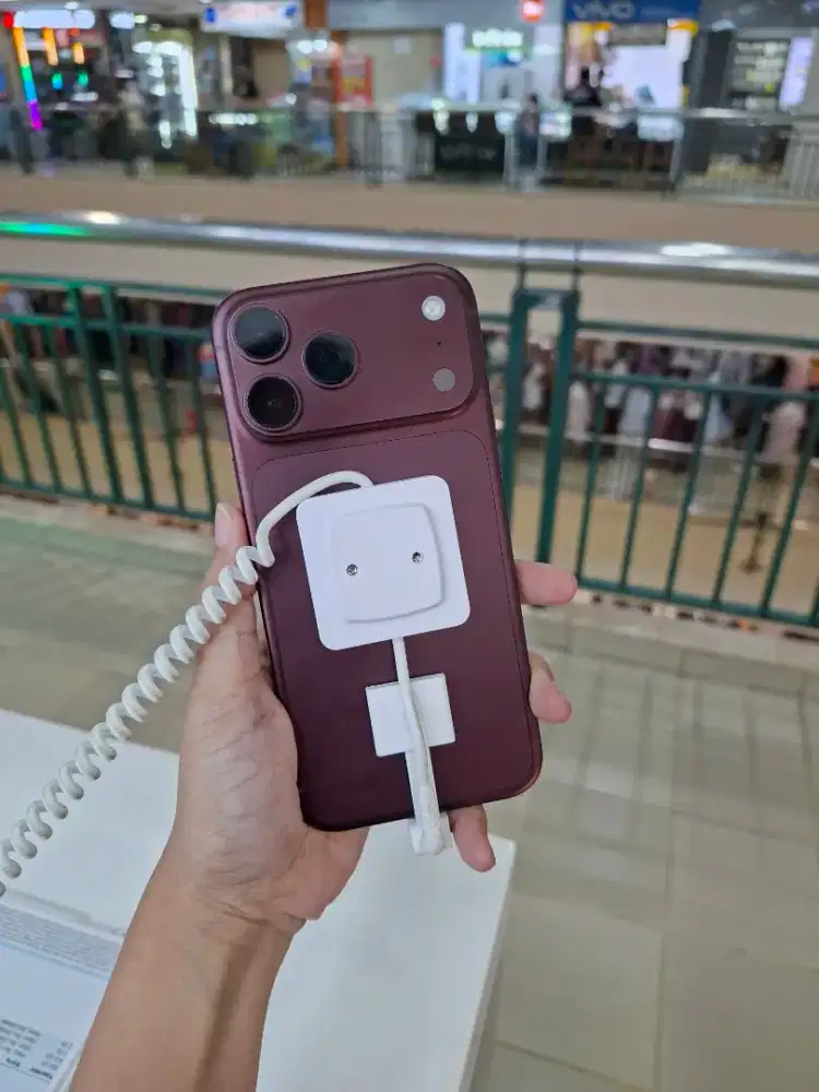 IPHONE 18 PRO GRATIS PERLINDUNGAN LENGKAP 3 TAHUN