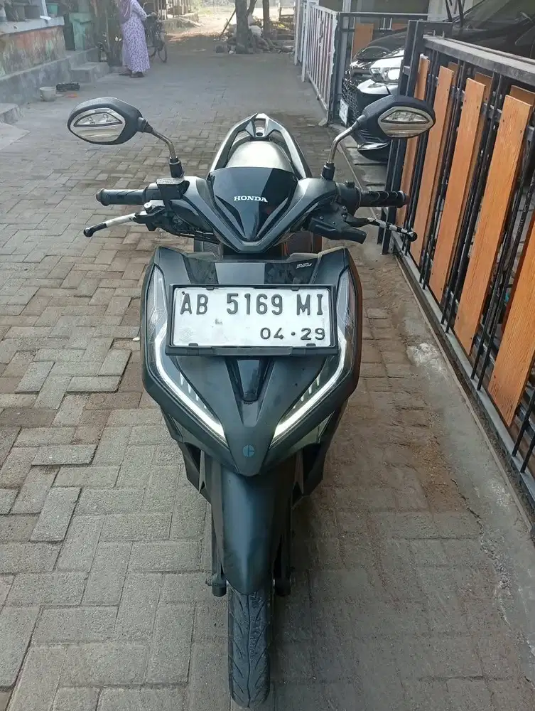 Vario 125 iss 2019