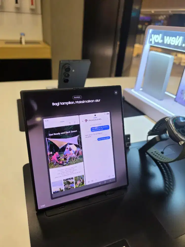 Samsung galaxy Zfold8 free tab A11