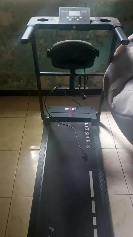 Treadmill buat jogging ditempat