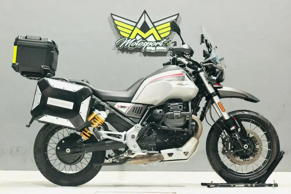 Moto Guzzi V85 travel mulus Africa Twin versys 1000 BMW GS K25 K50 K51