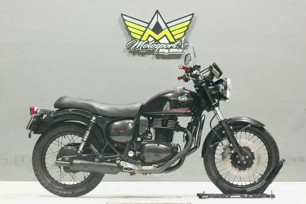 Kawasaki estrella w250 mulus MT25 KTM duke 250 CBR250 er6n 650