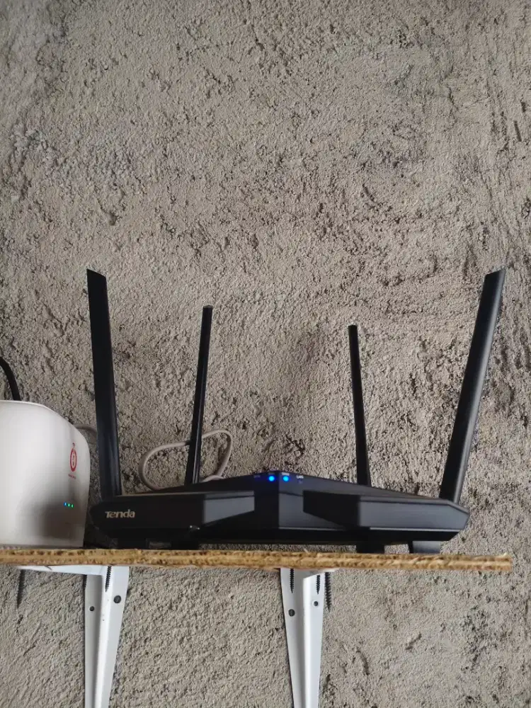 TENDA AC6 AC1200 ROUTER WIRELESS DUAL BAND 2,4GHZ 5GHZ 4 ANTENA