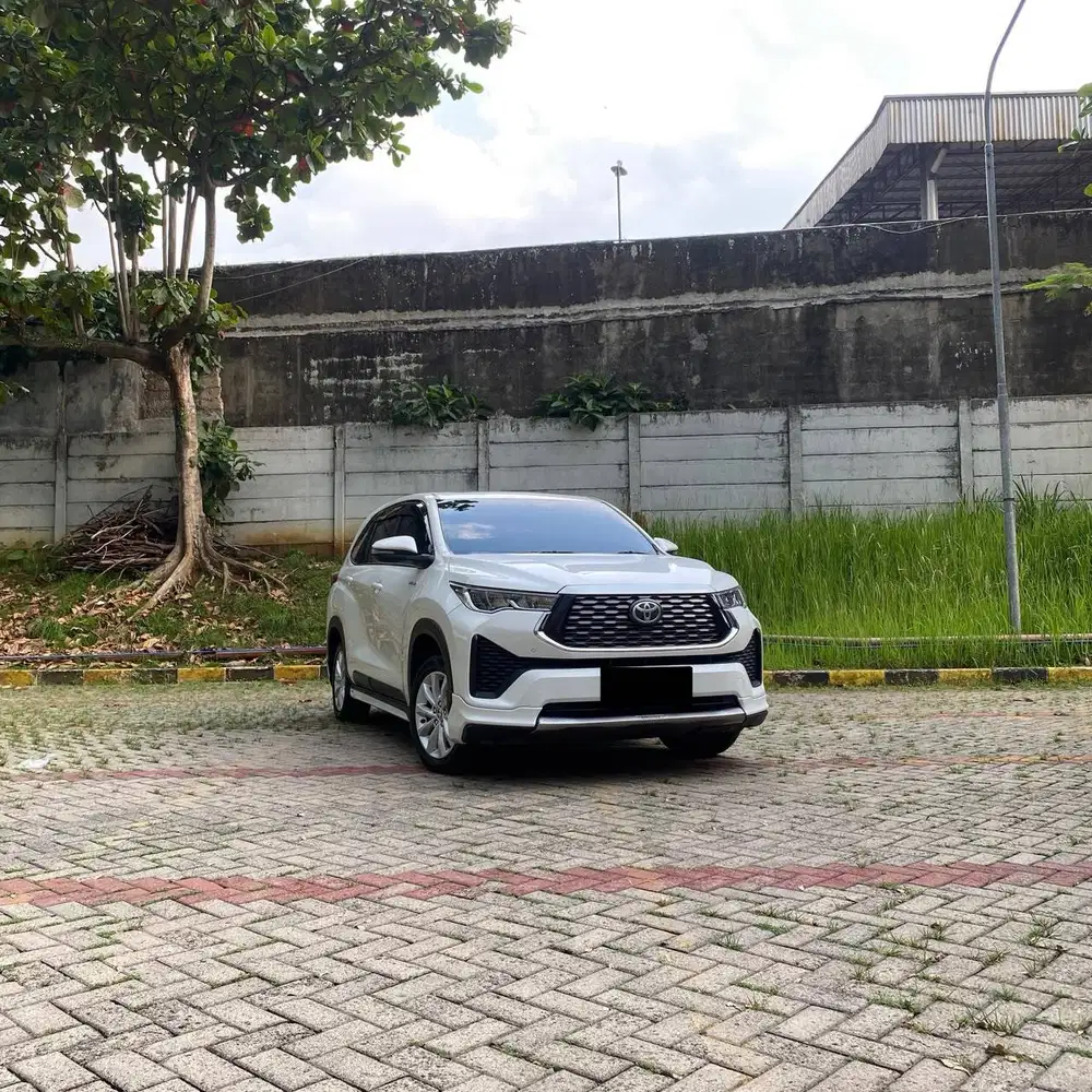 2025 Toyota Innova Zenix V Hybrid 2.0 Modelista