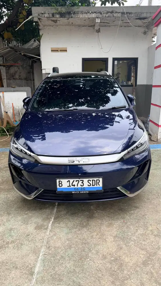 Jual BYD M6 Superior Captain 6 Seater Tahun 2025 km rendah